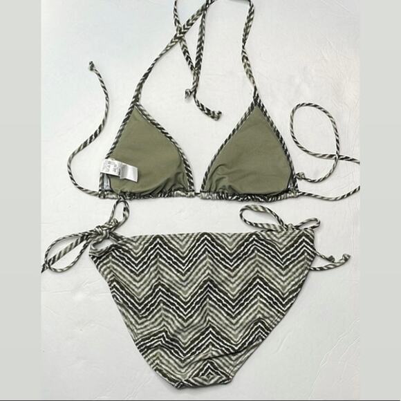 Old navy olive green printed bikini, small top, large bottoms - Picture 2 of 6